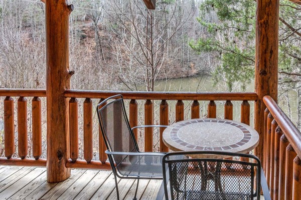 Cabin 9 (1F 1Q) Photo 13